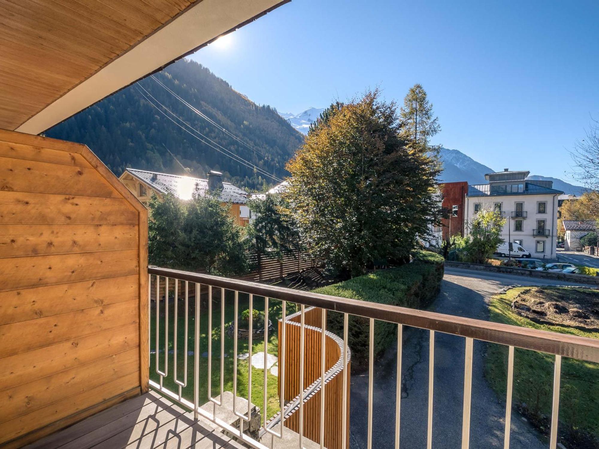 Apartment Chaleureux 4 Pers Avec Terrasse Et Wifi, Centre - Fr-1-343-222 *