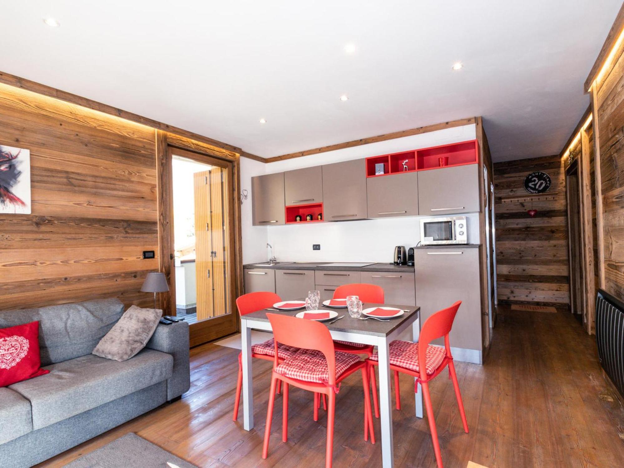 Chaleureux 4 Pers Avec Terrasse Et Wifi, Centre - Fr-1-343-222 Apartment *