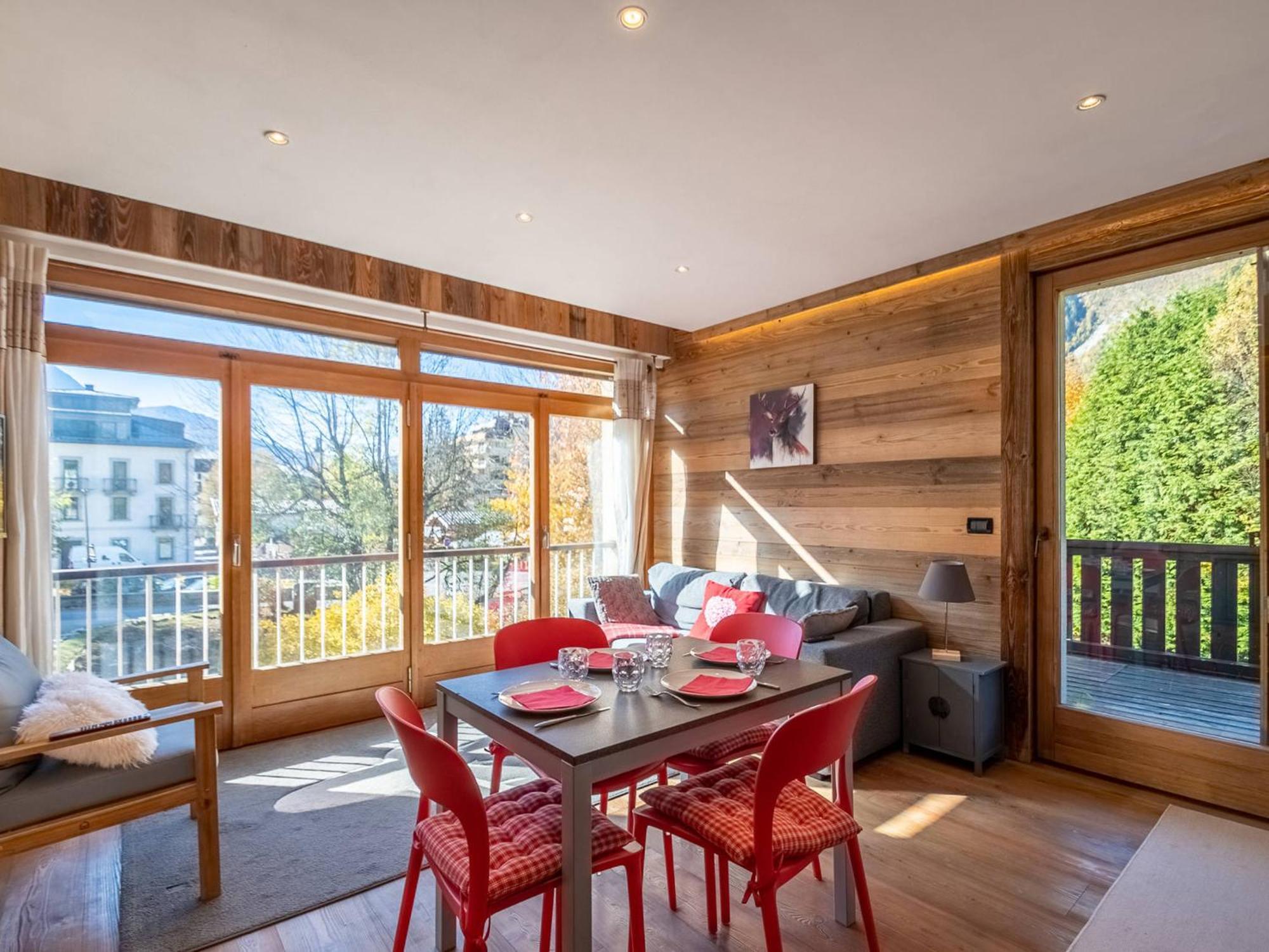 Chaleureux 4 Pers Avec Terrasse Et Wifi, Centre - Fr-1-343-222 Apartment Chamonix
